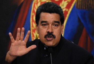 Maduro llama a sus adversarios a retomar diálogo en República Dominicana