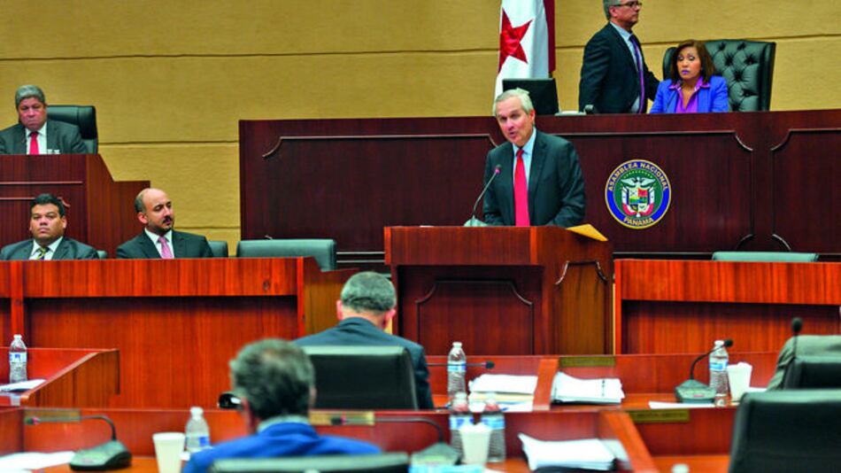 Asamblea debatirá sobre la protección de datos