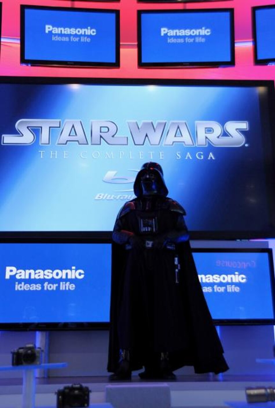 Disney promete una película nueva de 'Star Wars' al año de 2015 a 2019