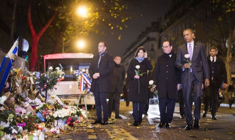 Mandatarios rinden homenaje a las víctimas de los atentados en París