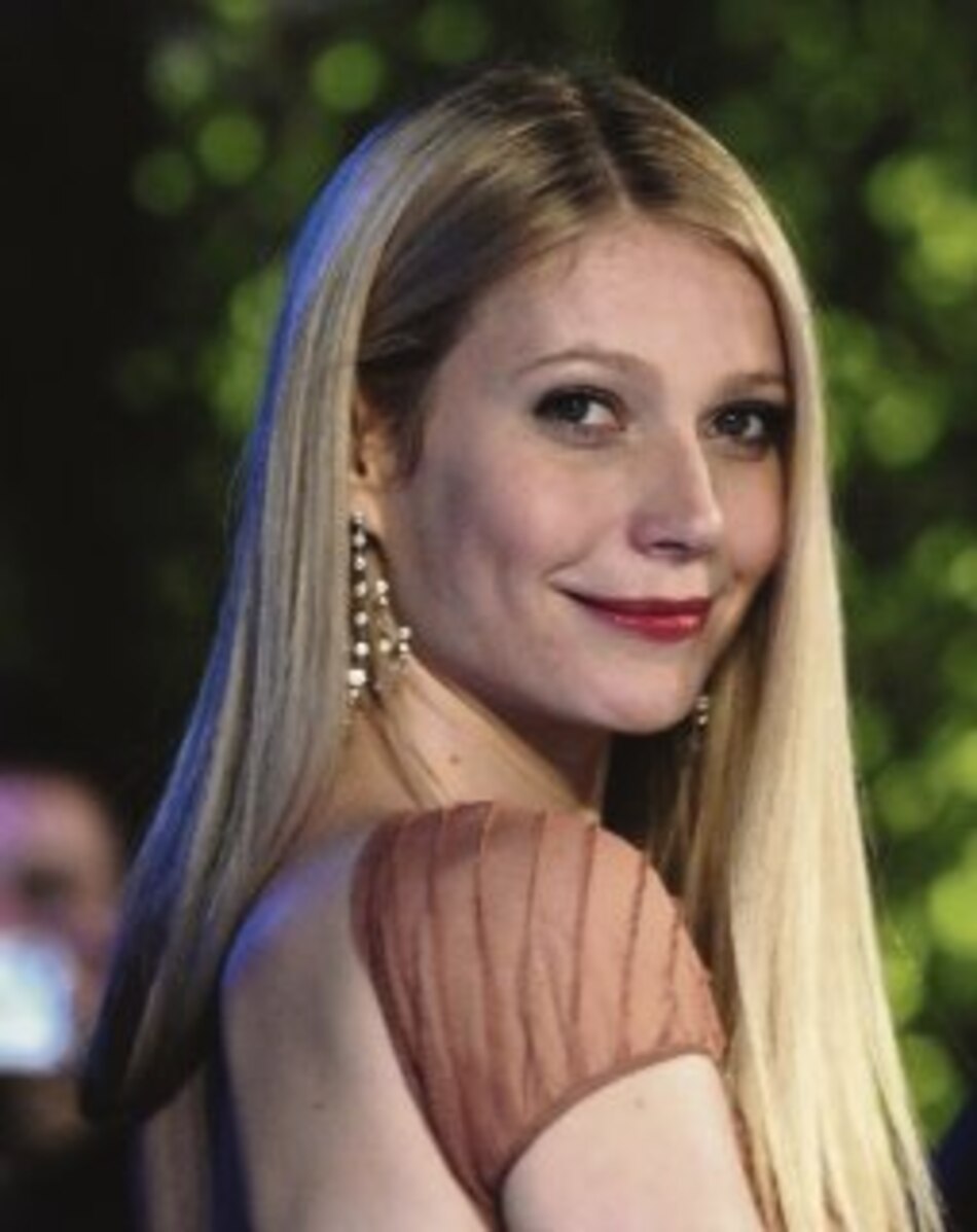 ‘Pinchan’ celulares de famosos