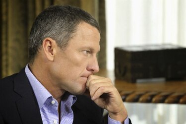 Armstrong pierde demanda y deberá pagar 10 millones de dólares