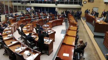 Informe de Credenciales para ratificación de magistradas no llegó al Pleno de la Asamblea
