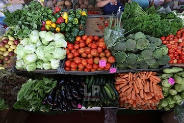 Alza de precios presiona a familias y negocios