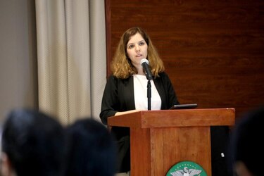 ‘Cuantas más alianzas, mejor abordaremos los problemas’: Leire Pajín