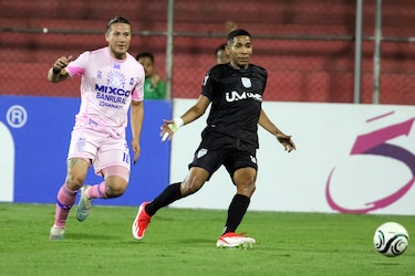Umecit es goleado en Guatemala en su despedida de Copa Centroamericana