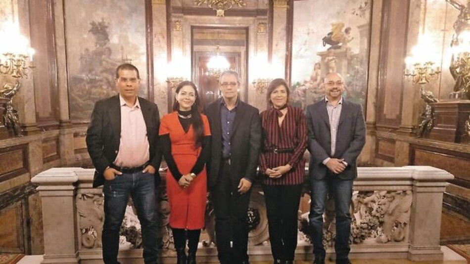 Los cuentos tratan de seducir