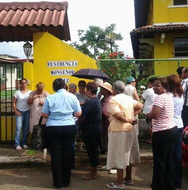 Piden justicia por asesinato de sacerdote en Colón