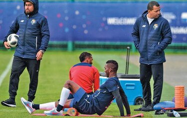 José Luis Rodríguez se roba las miradas antes del debut de Panamá