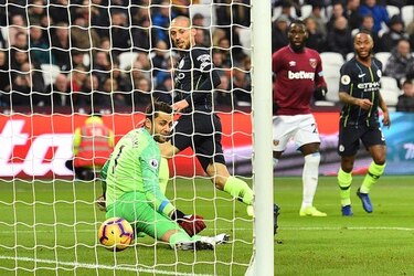 Manchester City y Liverpool siguen ganando, nuevo tropiezo del Manchester United