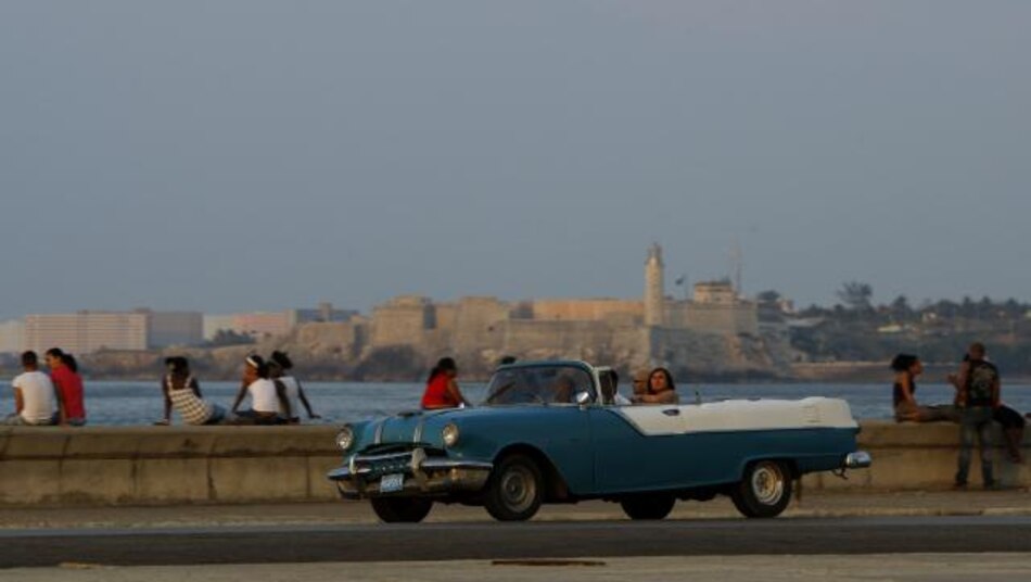 Cuba trata de reducir costos del sistema de salud