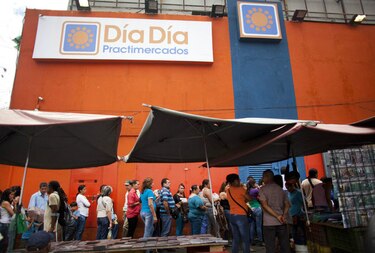 Canasta básica aumentó 163.6% durante el último año: Venezuela