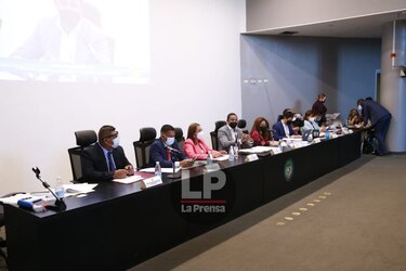 Proyecto que establece descuentos en mensualidades educativas pasa a segundo debate