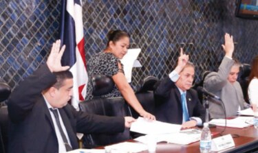 Después de las críticas, Credenciales hace su tarea