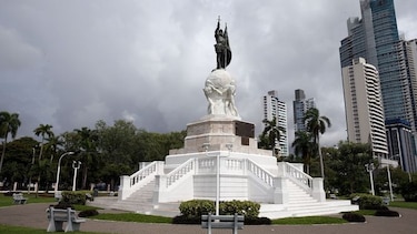 El mundo de las esculturas panameñas en las redes sociales