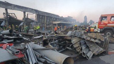 Ucrania: ataque con misil a centro comercial deja al menos 16 muertos y 59 heridos