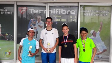 Marzia Pieragostini y Chad Valdés dominan el 'ranking' juvenil