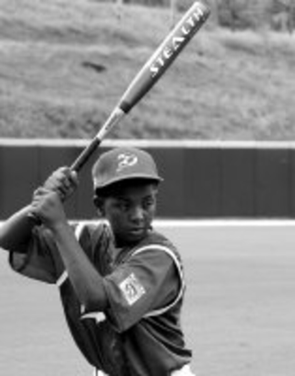 Hermanos Caicedo acarician la historia