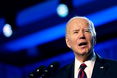 La mayoría de votantes de Biden en 2020 dice ahora que es demasiado mayor para ser eficaz