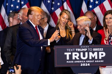 Trump es eliminado de las primarias en el estado de Illinois por insurrecto