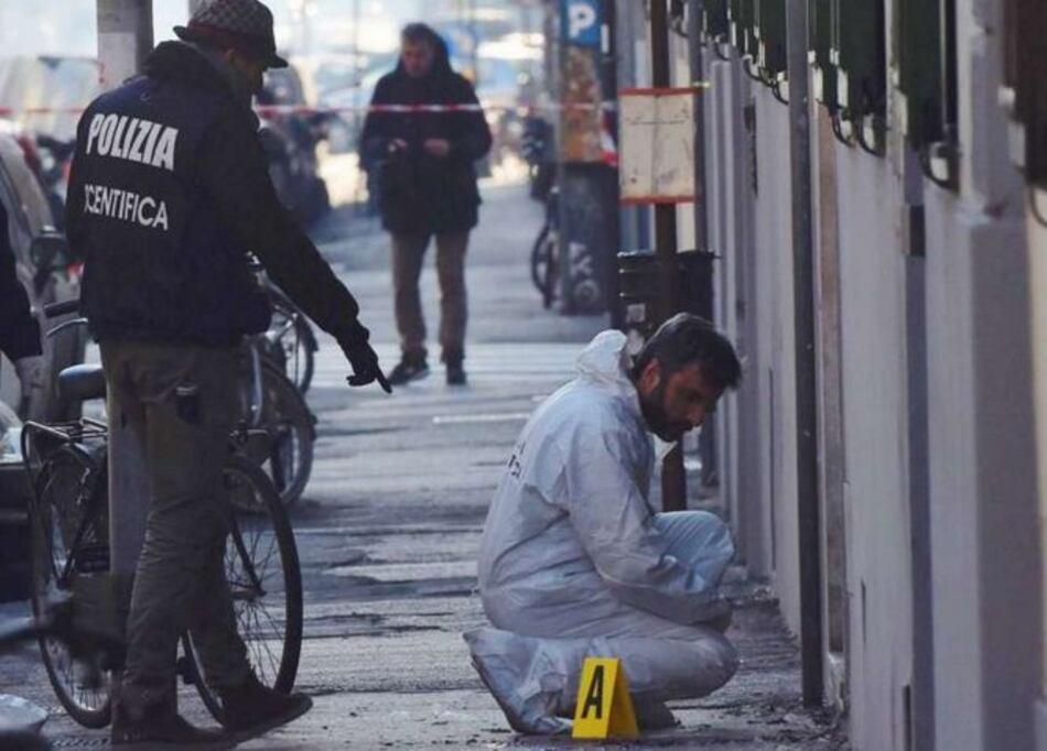 En Italia, policía antibombas pierde mano y ojo