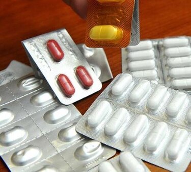 Venezuela acuerda adquirir medicamentos con la OPS ante severa escasez