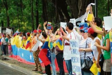 Venezuela y Panamá restablecen relaciones