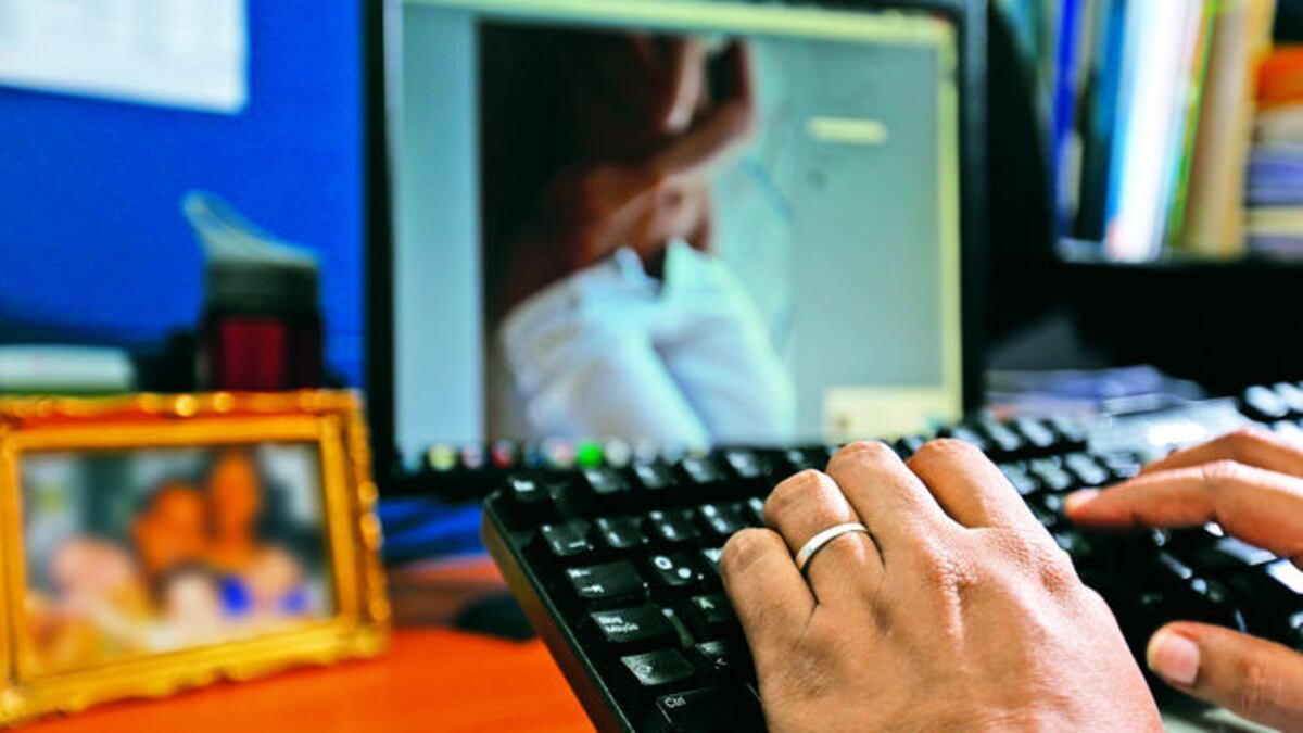 Las redes sociales son la plataforma que algunas redes ligadas a la delincuencia usan para atrapar a sus víctimas.