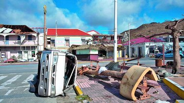 Éxodo masivo en Cuba y Florida por Irma