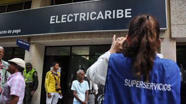 Gobierno español espera que intervención en Colombia de filial de Gas Natural sea temporal