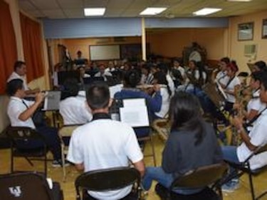Los músicos del Instituto Urracá sueñan con Europa y Japón