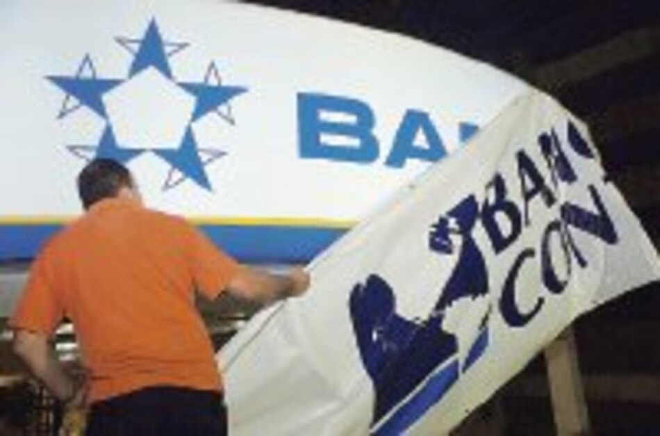 Reporte financiero Banco Continental dice adiós al mercado