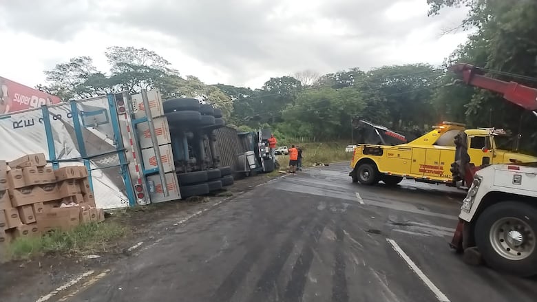 Accidente de tránsito en Loma Campana deja dos muertos