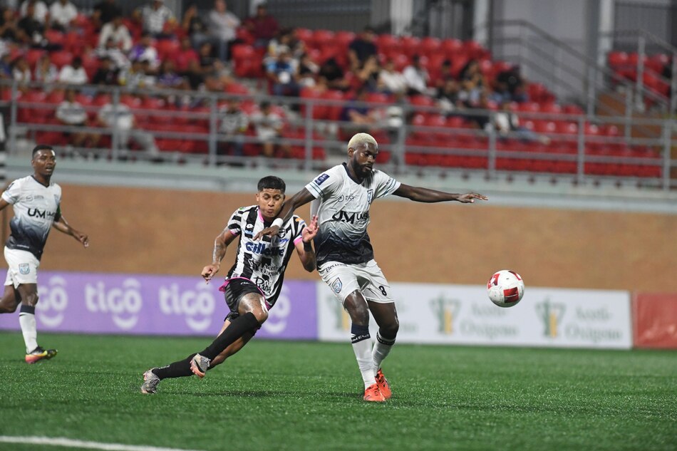 Tauro empata con Umecit y suma tres fechas sin ganar