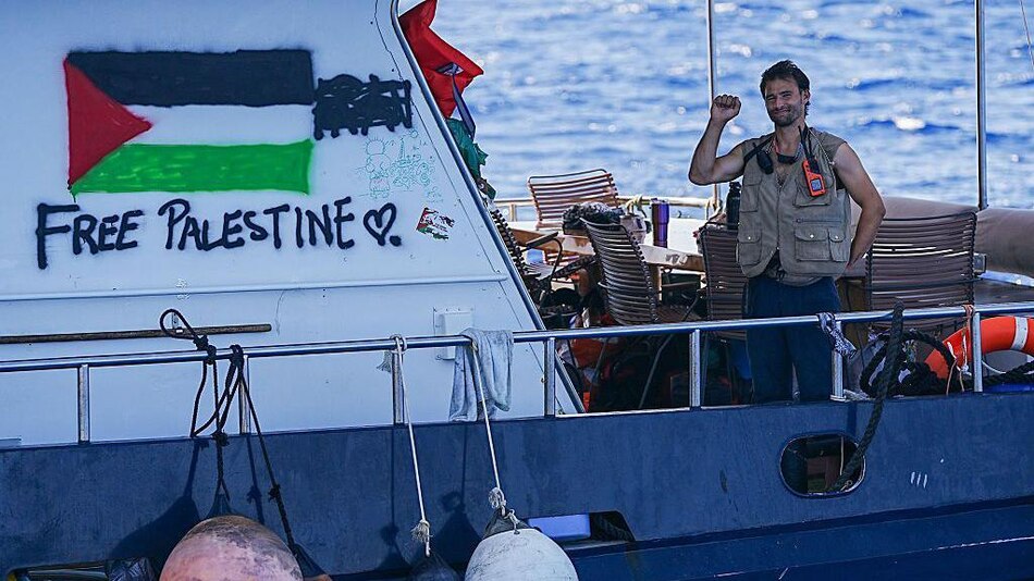 Las imágenes de la flotilla internacional con ayuda humanitaria para Gaza que se acerca a aguas controladas por Israel