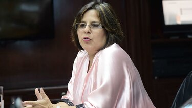 Eyda Varela de Chinchilla es nombrada ministra de Economía y Finanzas