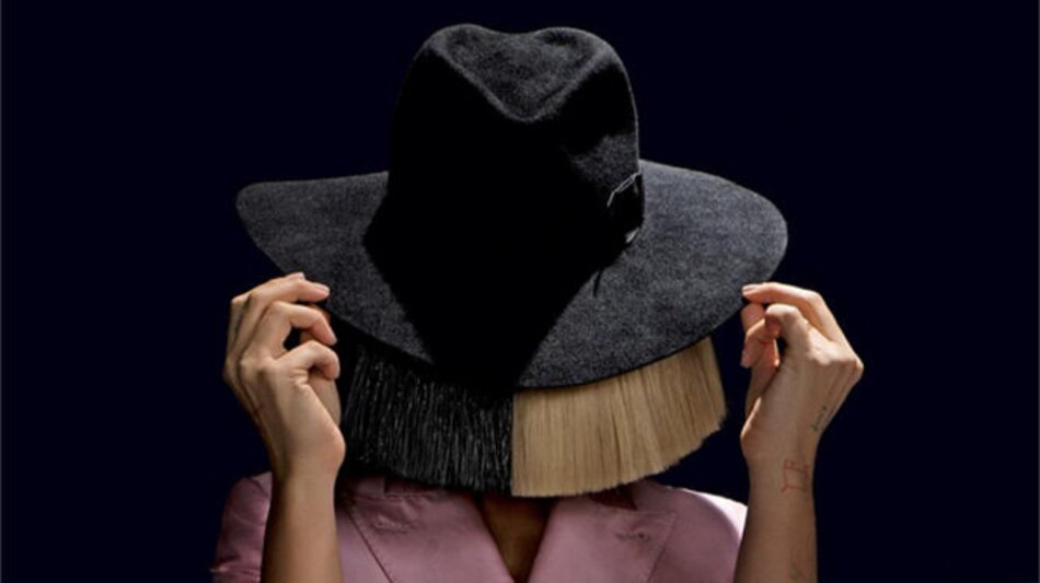 Regresa Sia dos años después del éxito planetario 'Chandelier'