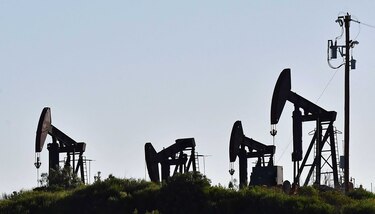 Importaciones sumaron 4,803 millones de dólares hasta abril