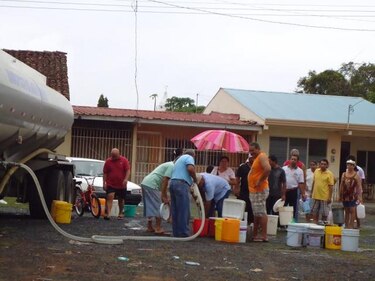 Sigue vigente recomendación sobre no consumir agua del río La Villa