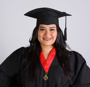 La Universidad de Panamá presenta a los graduados de su Facultad de Derecho y Ciencias Políticas