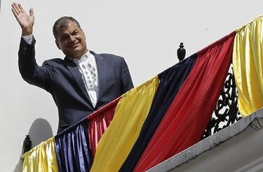 Expresidente de Ecuador Rafael Correa pide medidas cautelares a CIDH