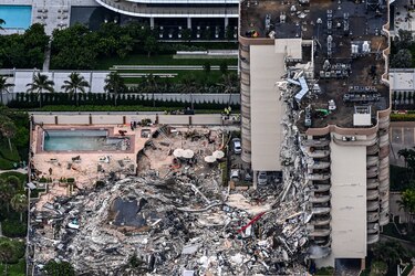 Son ya 79 los muertos por derrumbe de edificio en Florida y aparece un gato