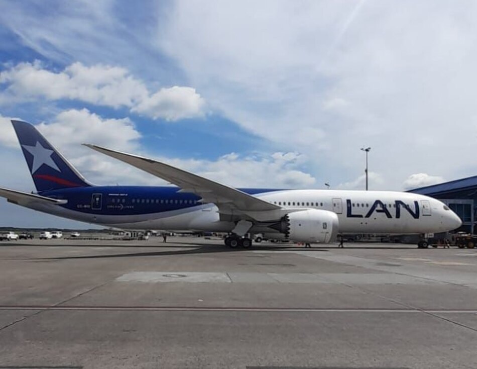 Lo que se sabe del avión de Latam que aterrizó en Panamá por fallecimiento del piloto
