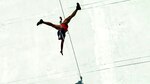 Danza vertical en el parque Omar