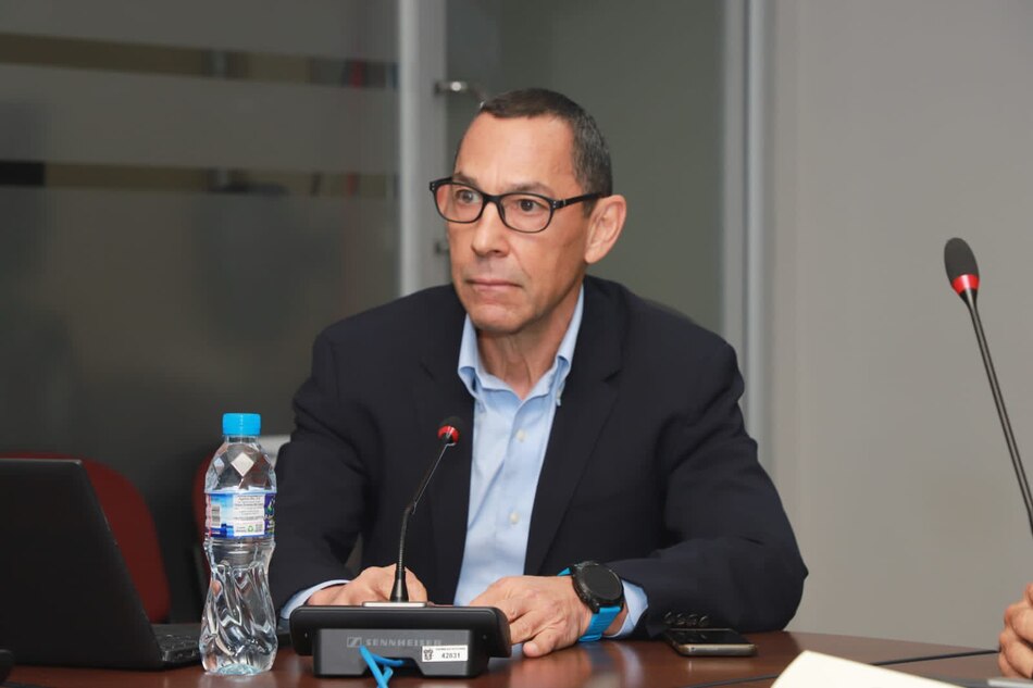 Lo que le dijo el contralor al subdirector de la AIG: hay que ‘corregir y no investigar’