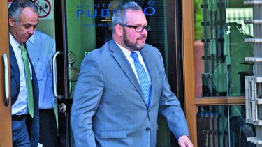 Denuncian al hijo de Michelle Bachelet por estafa