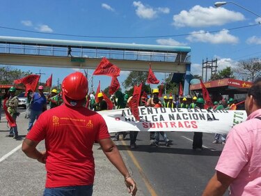 Miembros del Suntracs protestan en Chiriquí