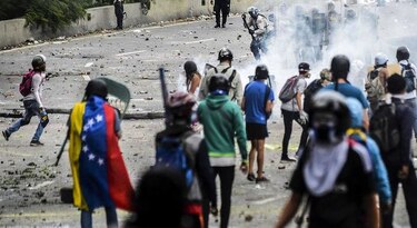 Papa Francisco analiza crisis de Venezuela con obispos y cardenales venezolanos