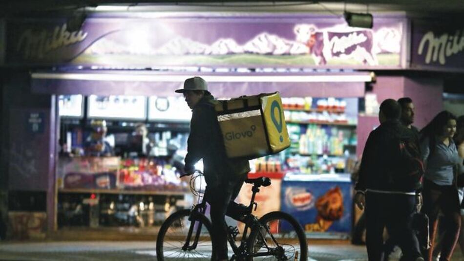 Ordenan suspensión de empresas de entrega de comida