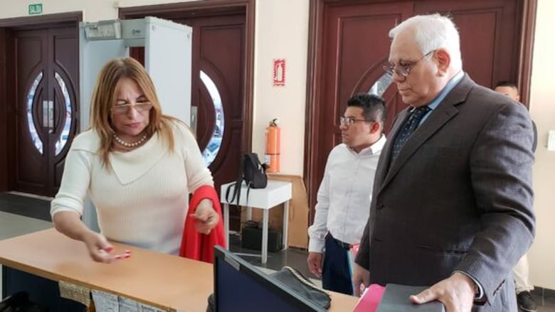 Tribunal autoriza evaluación forense de los informes y cuadrículas médicas de Martinelli